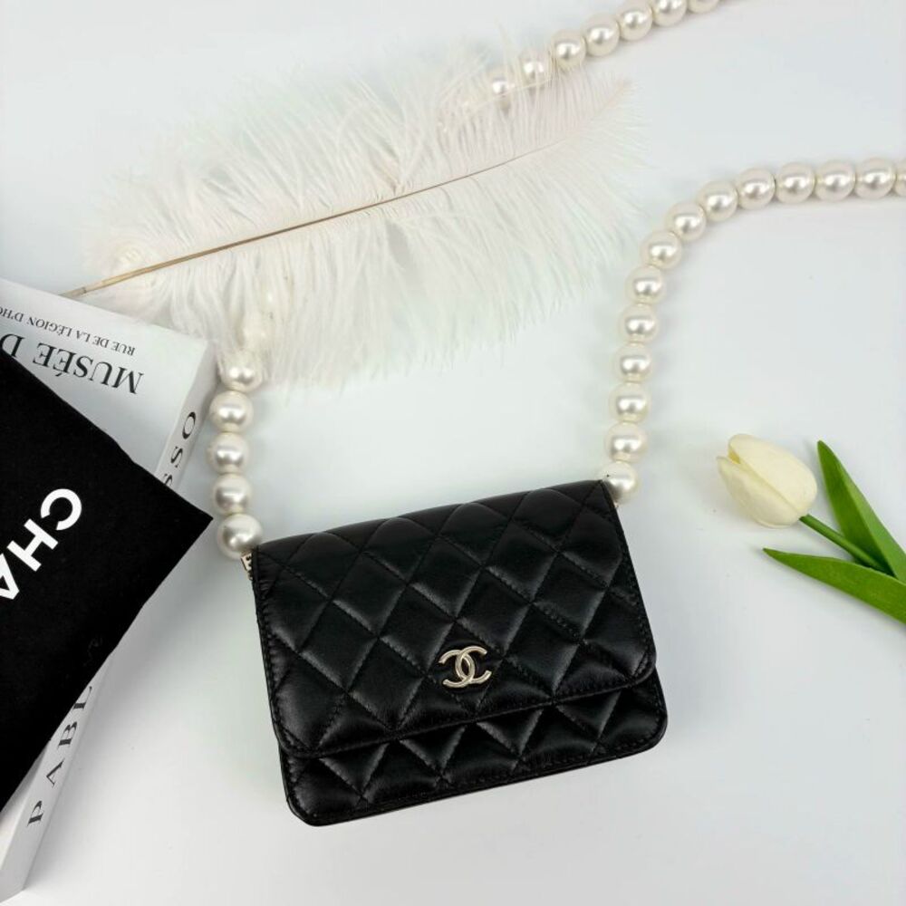 Chanel Women Pre-Loved Bag Very Good Condition